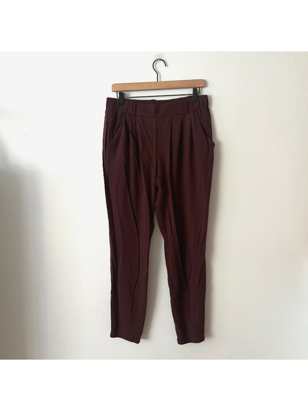 Garnet Hill Rust Brown High Rise Pleated Knit Jogger Pants Women's Size Medium